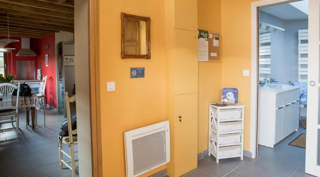 Gîte de La Ferme des Crins Blancs Hazebrouck Extérieur photo
