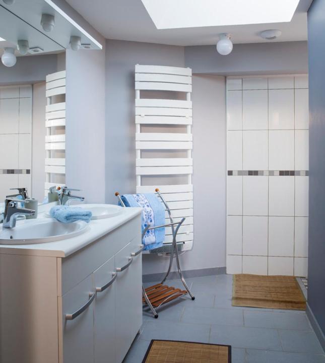 Gîte de La Ferme des Crins Blancs Hazebrouck Extérieur photo